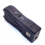kl-398-mini-stun-gun-with-flashligth-1000000volts (1)