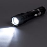 sabre-2-in-1-stun-gun-s-1000sf-fakos-thiki-black