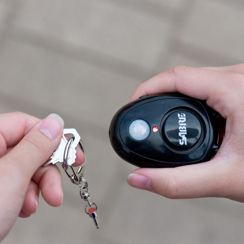 2-in-1-sabre-personal-alarm-pa-mdm-bk-me-anixneuth-kinhshs-krikos