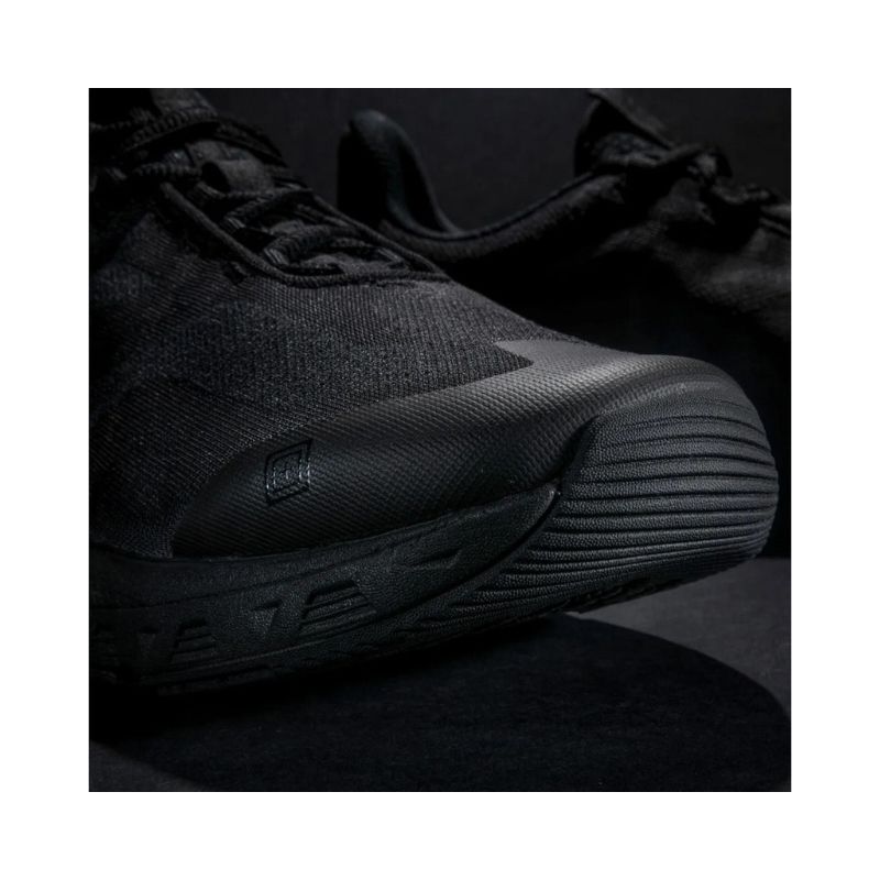 papoutsia-pr-r-inure-runner-triple-black-12488-007-13.jpg
