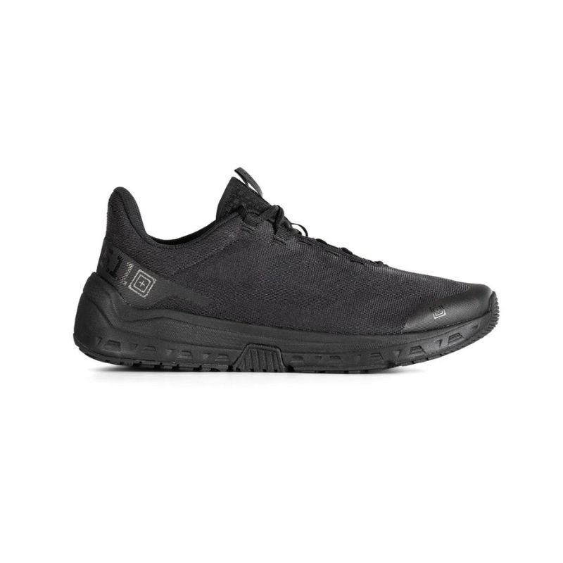 papoutsia-pr-r-inure-runner-triple-black-12488-007.jpg